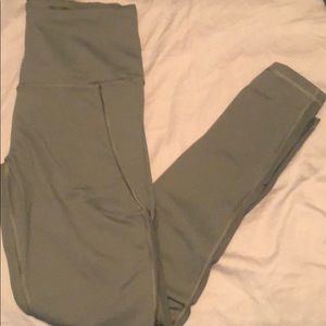 Victoria’s Secret Sport legging